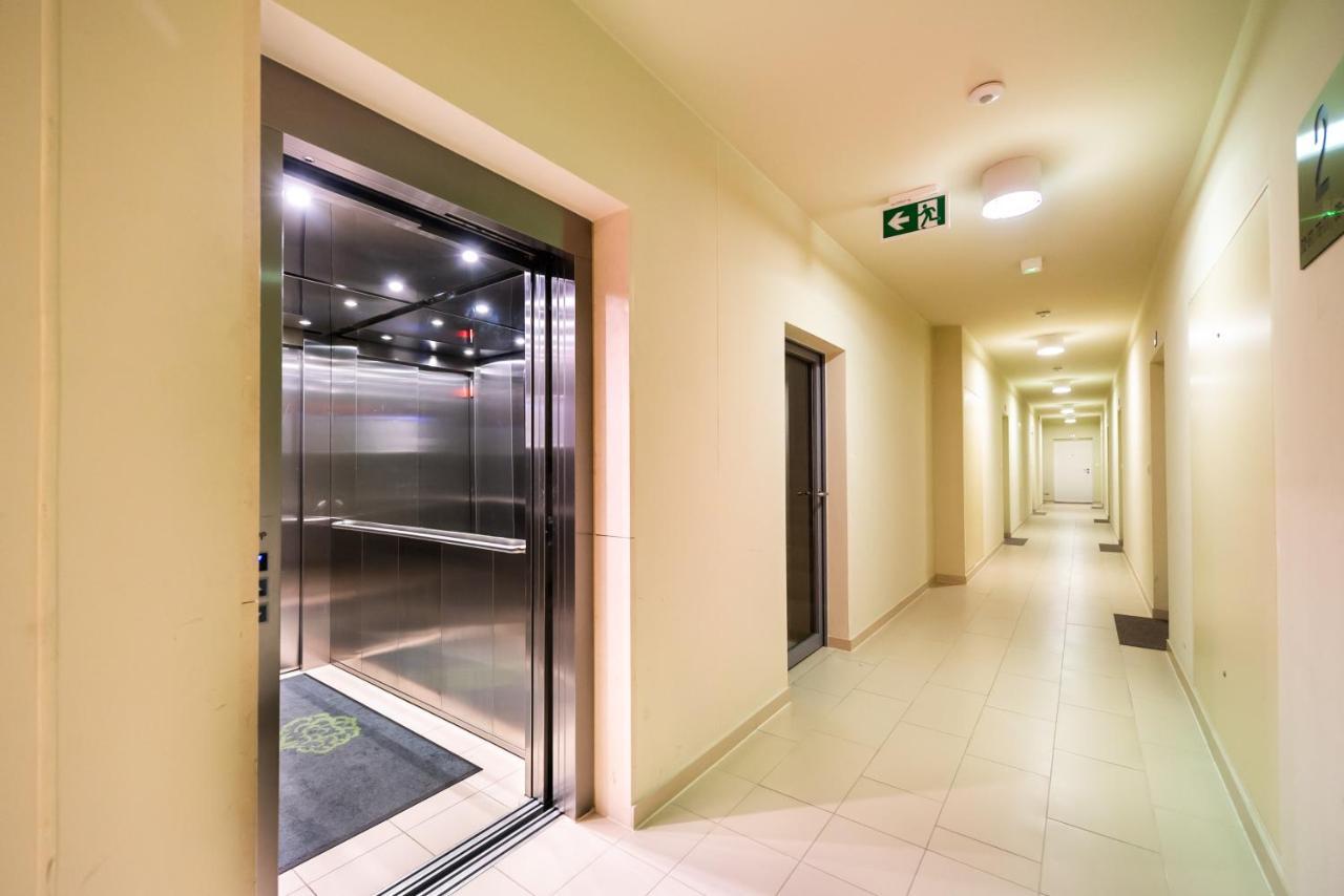Jaktorowska Comfy Apartment Варшава Екстериор снимка